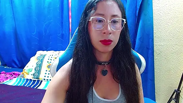 Gia leinn online show from May 16, 2026, 7:56 pm