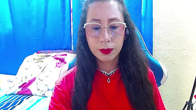 Gia leinn online show from July 4, 2026, 7:31 pm