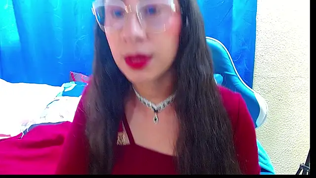 Gia leinn online show from July 17, 2026, 3:18 pm