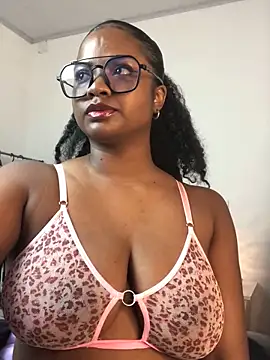 ValerieBlakee online show from September 30, 2025, 10:15 pm