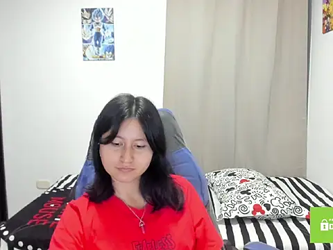 Snapshot of xoxo_kiitty chatting on October 17, 2025, 1:31 am xoxo kiitty online show from October 17, 2025, 1:31 am