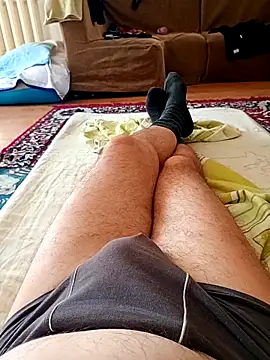 Snapshot of Vali1969 chatting on October 5, 2025, 12:47 pm Vali1969 online show from October 5, 2025, 12:47 pm