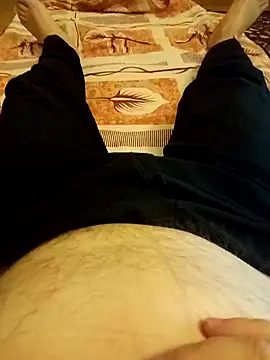 Snapshot of Vali1969 chatting on February 5, 2026, 5:17 pm Vali1969 online show from February 5, 2026, 5:17 pm