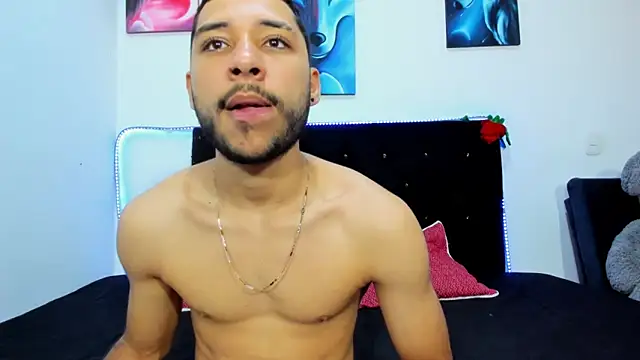 MarcusRosse online show from December 19, 2025, 4:14 pm