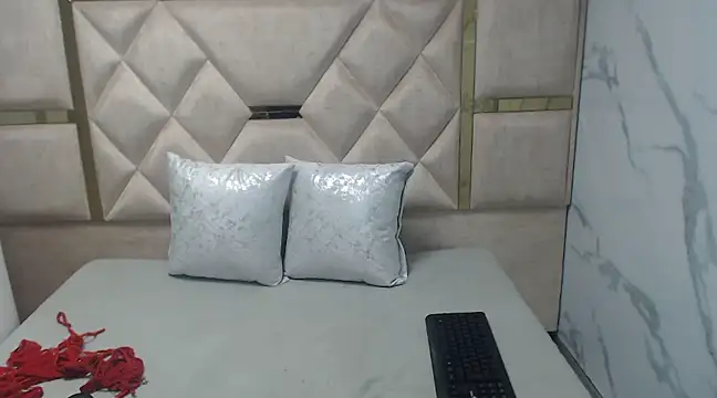 Snapshot of Kendall_6669 chatting on March 1, 2025, 12:56 pm Kendall 6669 online show from March 1, 2025, 12:56 pm