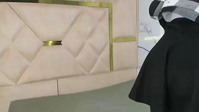 Snapshot of Kendall_6669 chatting on October 28, 2025, 1:03 pm Kendall 6669 online show from October 28, 2025, 1:03 pm