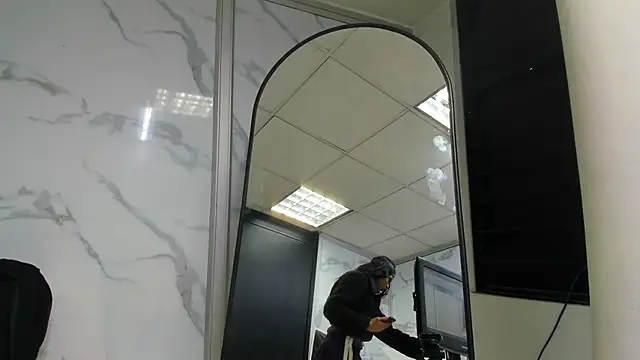 Snapshot of Kendall_6669 chatting on November 6, 2025, 1:01 pm Kendall 6669 online show from November 6, 2025, 1:01 pm