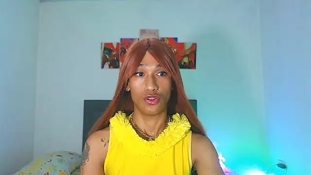 Snapshot of red_veltet chatting on June 6, 2026, 11:53 pm red veltet online show from June 6, 2026, 11:53 pm