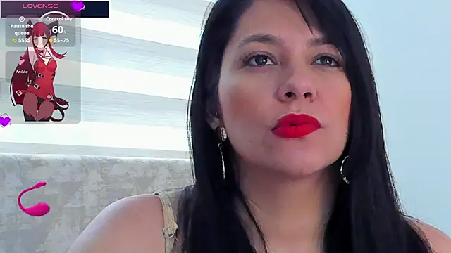 Snapshot of isabellarous- chatting on June 10, 2026, 11:31 am isabellarous- online show from June 10, 2026, 11:31 am