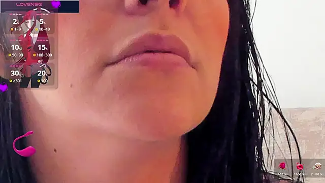 isabellarous- online show from July 26, 2026, 7:21 pm