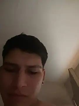 Snapshot of MaxxxSteil chatting on March 7, 2025, 3:28 pm MaxxxSteil online show from March 7, 2025, 3:28 pm