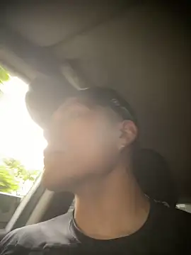 Snapshot of MaxxxSteil chatting on March 20, 2025, 2:32 pm MaxxxSteil online show from March 20, 2025, 2:32 pm