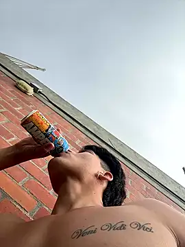 Snapshot of MaxxxSteil chatting on January 5, 2026, 10:13 pm MaxxxSteil online show from January 5, 2026, 10:13 pm