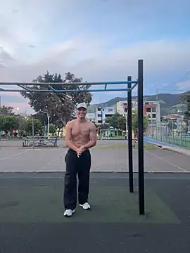 Snapshot of MaxxxSteil chatting on February 22, 2026, 11:36 pm MaxxxSteil online show from February 22, 2026, 11:36 pm