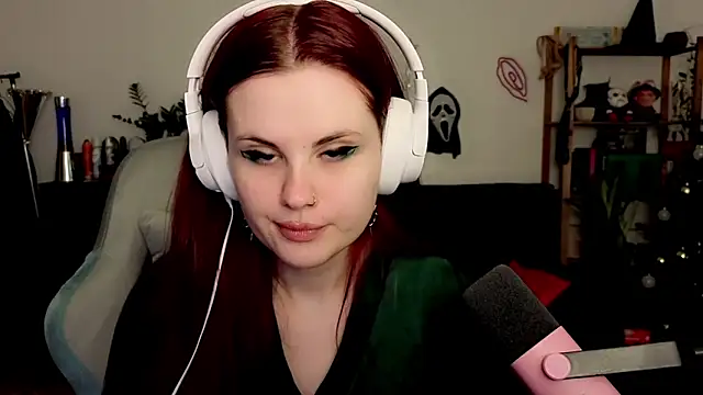 Della Ideal online show from January 10, 2026, 2:08 pm