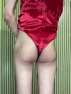 Snapshot of Femboylili chatting on April 10, 2026, 3:50 pm Femboylili online show from April 10, 2026, 3:50 pm