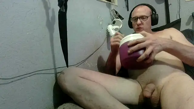 Snapshot of PornStro921 chatting on June 15, 2026, 2:36 am PornStro921 online show from June 15, 2026, 2:36 am
