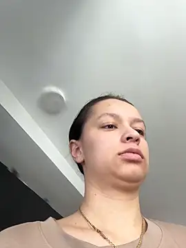 Soy Sara7 online show from December 14, 2025, 1:16 pm