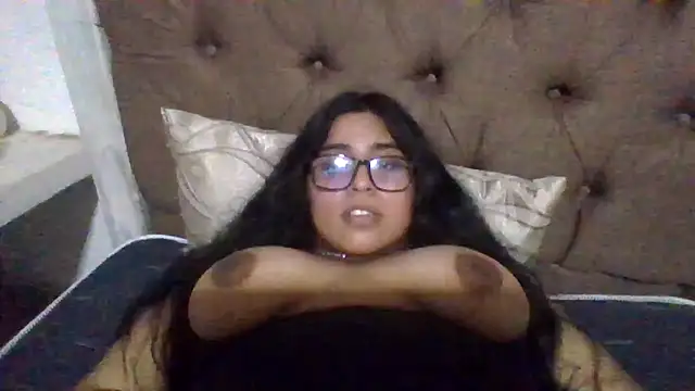 virginbrunette99 online show from March 16, 2025, 7:26 am