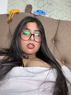 virginbrunette99 online show from May 9, 2026, 4:50 am