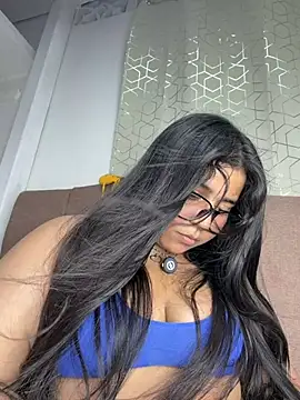 virginbrunette99 online show from June 5, 2026, 5:58 am