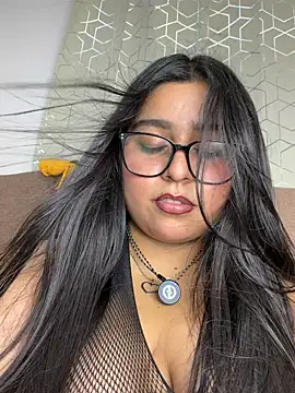 virginbrunette99 online show from June 17, 2026, 5:54 am