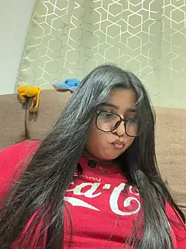 virginbrunette99 online show from June 19, 2026, 7:01 am