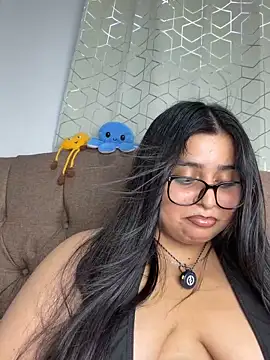 virginbrunette99 online show from June 21, 2026, 7:11 am