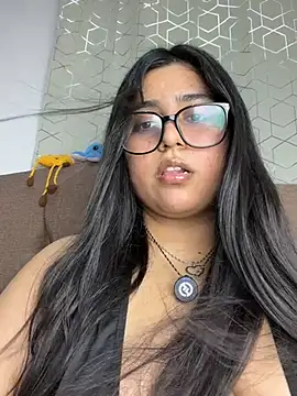 virginbrunette99 online show from June 28, 2026, 4:07 am