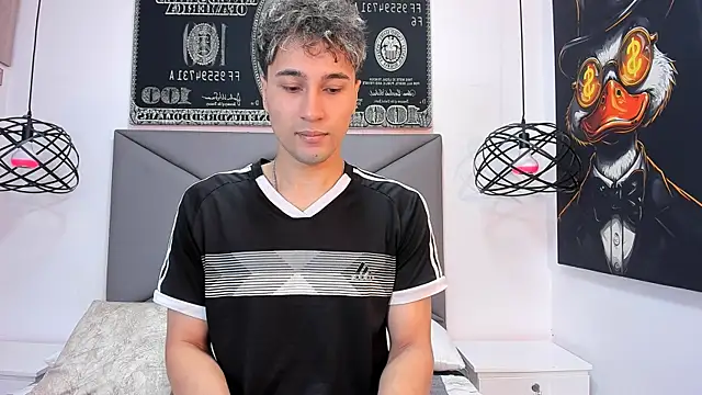 Snapshot of buddy_whitte chatting on November 9, 2025, 11:41 am buddy whitte online show from November 9, 2025, 11:41 am