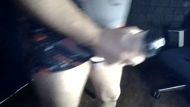 KiPumpdoggo online show from March 17, 2026, 1:21 am