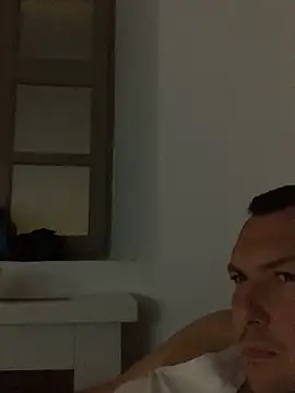 Snapshot of Mike8523 chatting on November 7, 2025, 5:57 pm Mike8523 online show from November 7, 2025, 5:57 pm