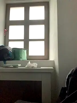 Snapshot of Mike8523 chatting on November 15, 2025, 6:00 am Mike8523 online show from November 15, 2025, 6:00 am