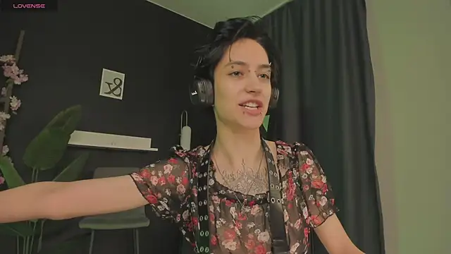 lisbatsyy online show from March 10, 2025, 1:12 am