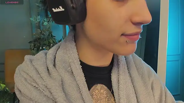 lisbatsyy online show from March 15, 2025, 7:48 pm