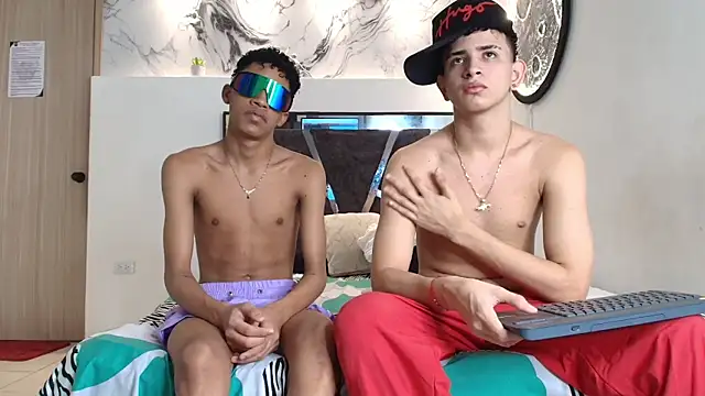 KING OFF BOYS online show from October 22, 2025, 1:22 pm