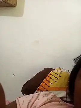 Snapshot of lakarinati chatting on March 20, 2025, 5:15 pm lakarinati online show from March 20, 2025, 5:15 pm