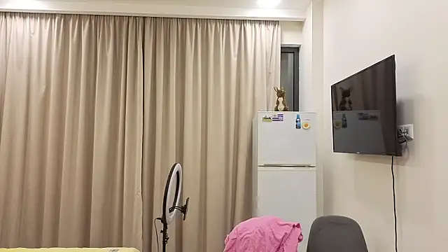  KissMyAss  online show from March 2, 2026, 9:21 pm