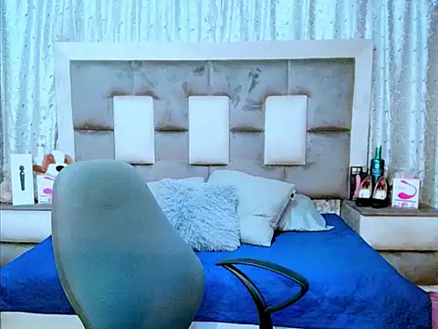 indiantopaz694u online show from March 17, 2025, 7:35 am