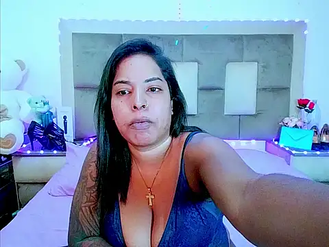 indiantopaz694u online show from May 4, 2026, 4:41 am
