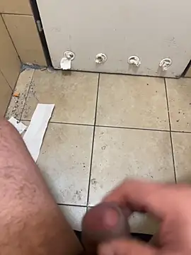 Alexander18edd online show from February 12, 2026, 7:25 am