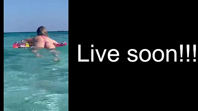 Snapshot of _Allie_ chatting on October 14, 2025, 4:46 am Allie online show from October 14, 2025, 4:46 am