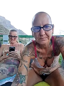 Snapshot of Emma_Milf25 chatting on July 26, 2026, 6:26 pm Emma Milf25 online show from July 26, 2026, 6:26 pm