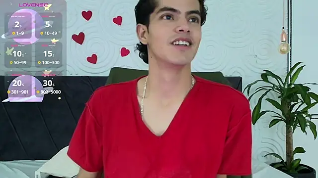 Maximoherrera 16 online show from April 21, 2026, 2:34 pm