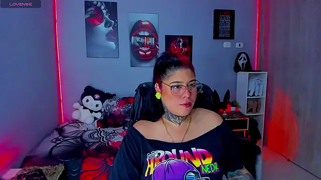 Veronika metal online show from November 7, 2025, 8:25 am