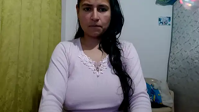 Escarcha-blue online show from January 5, 2026, 11:30 pm