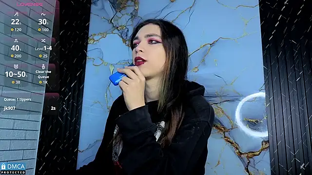 MaeveKuro online show from February 13, 2026, 3:13 am