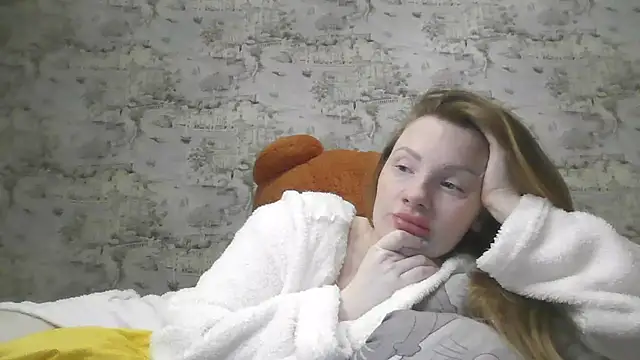 Snapshot of Eveline_May chatting on February 28, 2025, 1:15 am Eveline May online show from February 28, 2025, 1:15 am