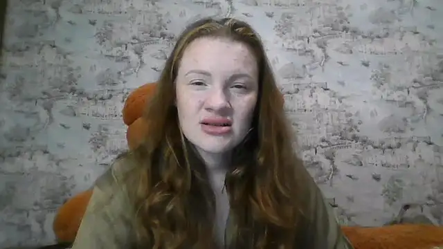 Snapshot of Eveline_May chatting on November 7, 2025, 7:58 pm Eveline May online show from November 7, 2025, 7:58 pm