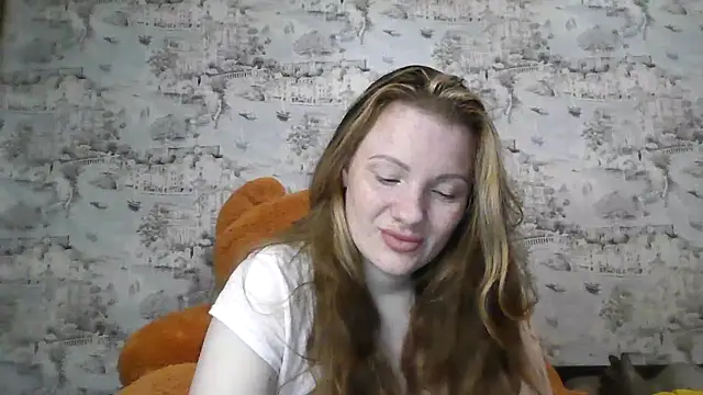 Snapshot of Eveline_May chatting on November 12, 2025, 5:24 pm Eveline May online show from November 12, 2025, 5:24 pm